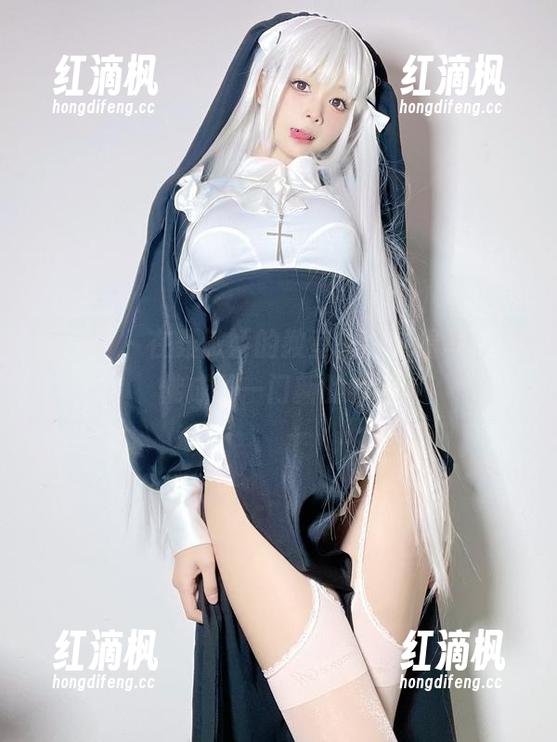 微密圈 - 在聂傲娇的教室里，观看写真仿佛成了一门新的学问