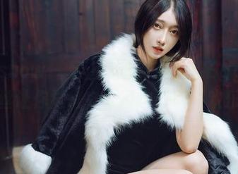 花漾show – 穿上制服，高清的Egg_尤妮丝让你觉得办公室也可以很欢乐！
