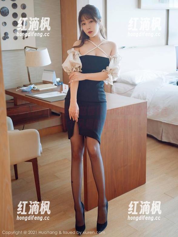 花漾show - 走进赵惟依coco的粉色舞台：这是个风趣的套图啊！