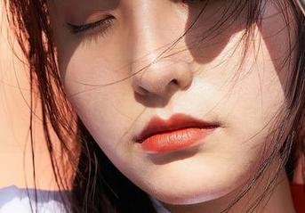 蜜桃社 – 每一帧都想偷懒的温柔—谢芷馨Sindy的最佳表现