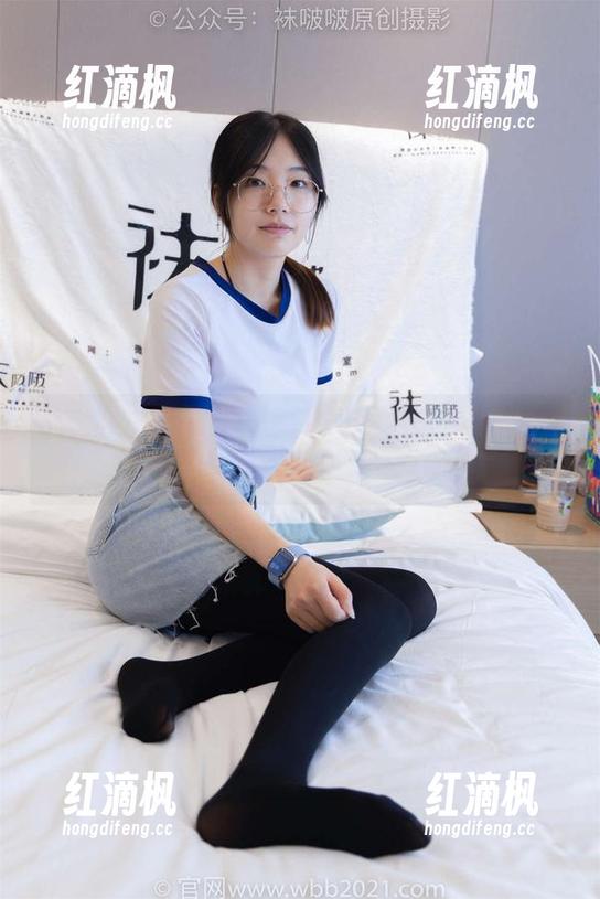 袜啵啵 - 小安的涂装剧场：指甲油与资源的潇洒碰撞