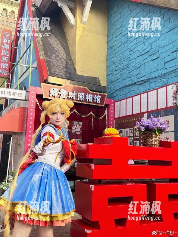许枳 许枳的清纯国度,图包在手,让你一次性下载整个梦!
