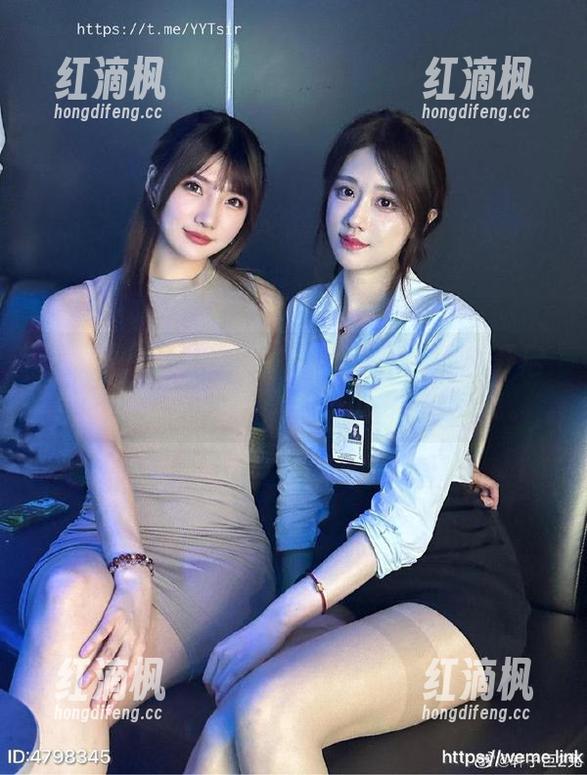 微密圈 - 图片精选！轩子巨2兔再度开启美足之旅～踮起脚尖的瞬间超纠结呢。
